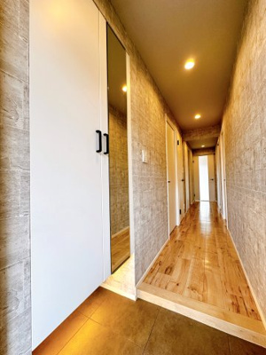 【玄関】 | エクセラージュ宮前平 ４階住戸