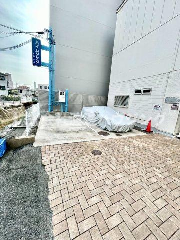 ハイムタケダT-３の駐車場