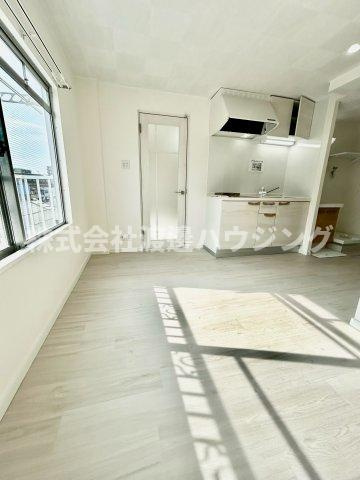 ハイムタケダT-３の居間・リビング