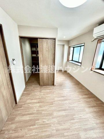 エイチアンドワイビルの内装