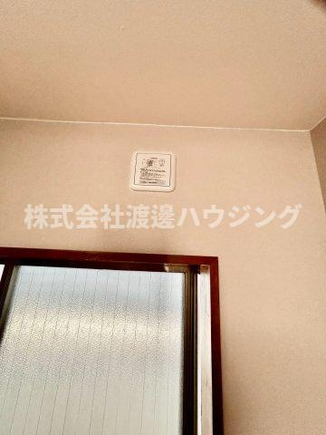 エイチアンドワイビルの設備