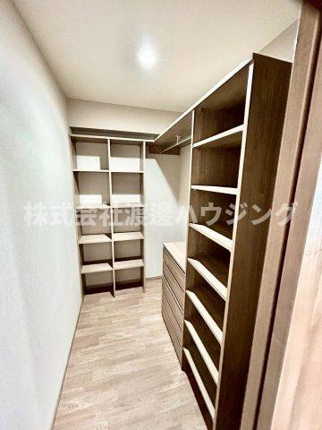 エイチアンドワイビルの収納|システムス収納組みました