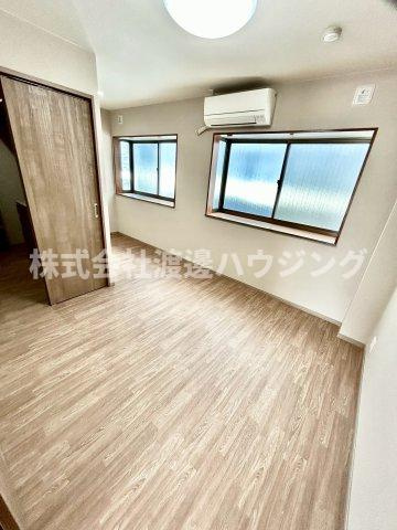 エイチアンドワイビルの寝室