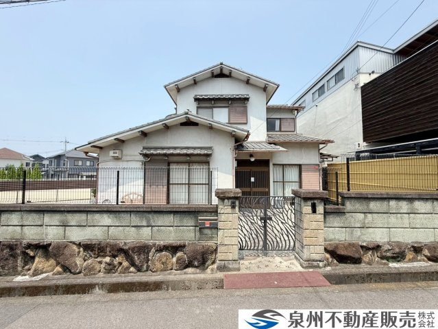 和泉市山荘町3丁目　中古戸建の外観