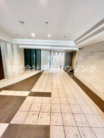 ルミネソレイユ江坂のエントランス