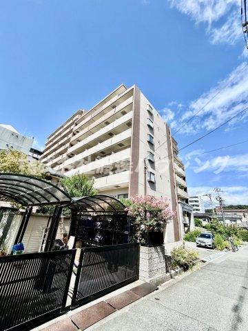 ルミネソレイユ江坂の外観