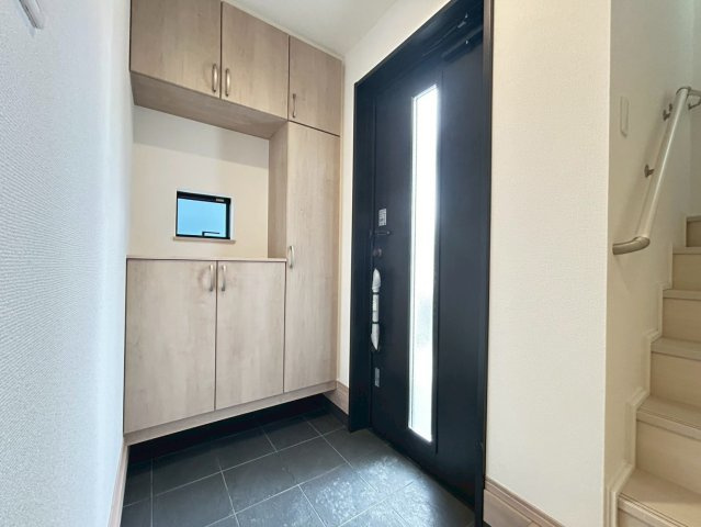 ハートフルタウン　丹羽郡大口町萩島2丁目　全1区画分譲の玄関|玄関ドアの鍵はディンプルキーと内側はサムターンキーになっており防犯性の高い仕様になっています。