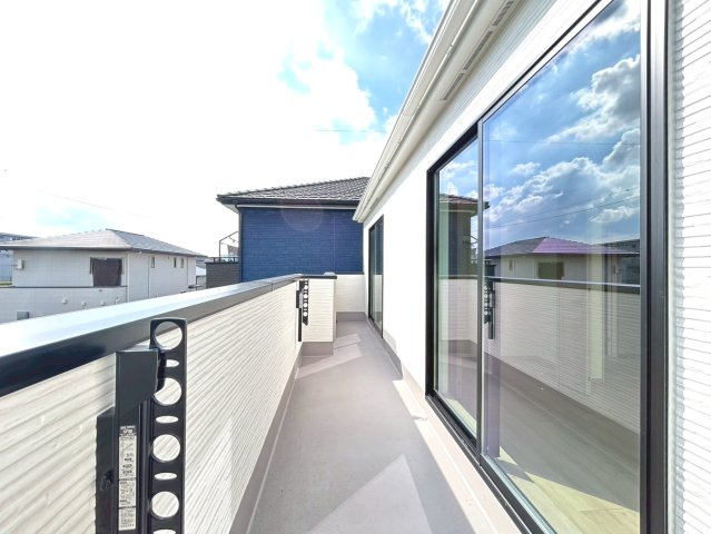 ハートフルタウン　丹羽郡大口町萩島2丁目　全1区画分譲のバルコニー|バルコニーは南向きで洗濯物もよく乾きます！