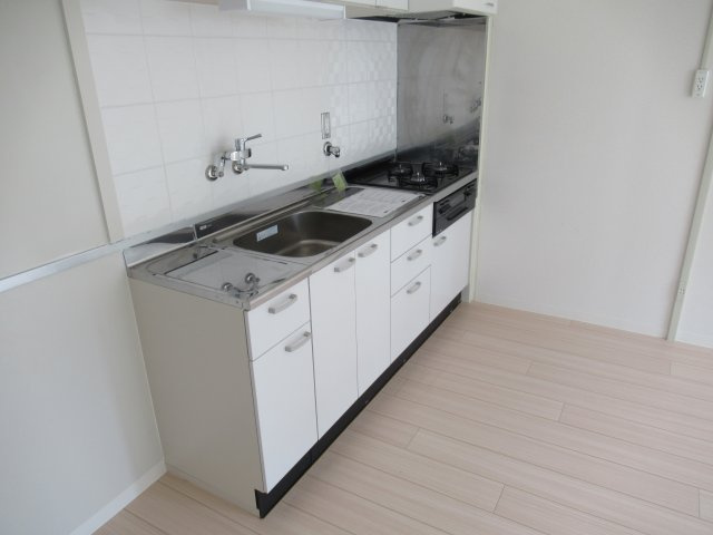 芦屋浜２ＬＤＫ（2街区）のキッチン|お料理しやすいキッチンです
