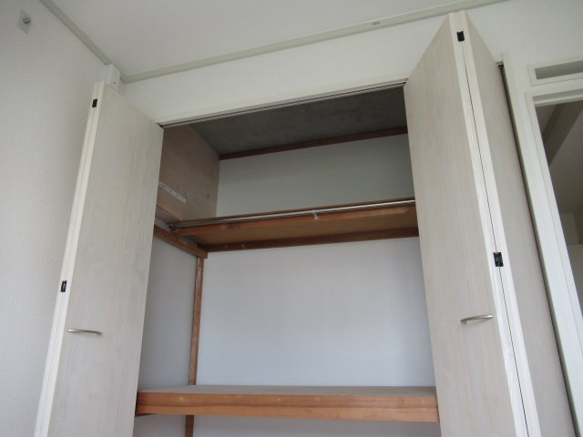 芦屋浜２ＬＤＫ（2街区）の収納|たっぷりとした収納スペースです