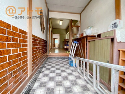 【玄関】 | 富士市川成島　中古戸建て　全1棟