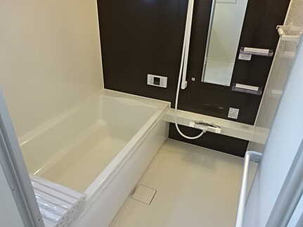 佐伯区屋代２丁目の浴室