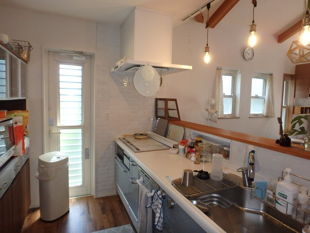 M0248H　下賀茂築浅戸建のキッチン