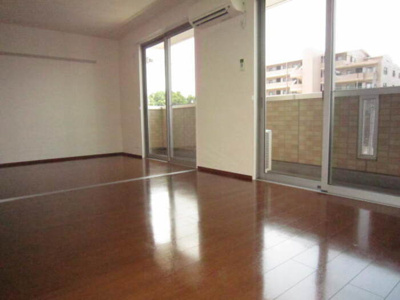 【居間・リビング】 | セジュール坪の内