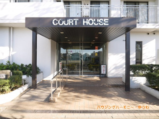 【エントランス】 | 清廉とされたエントランスになっています。