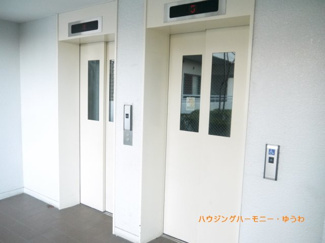 【その他共用部分】 | 忙しい朝にも安心、エレベーターが２基設置されています！