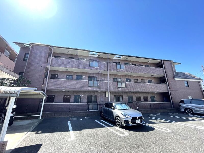 ルブニール稲田堤の外観