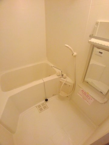 フォレストパークＢの浴室|日々の疲れを癒すお風呂付です