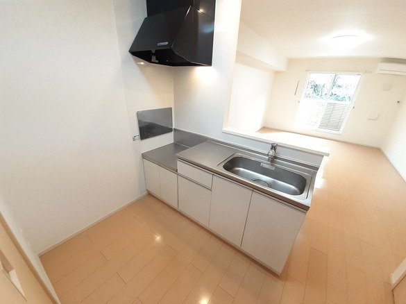 【キッチン】 | フェリーチェ春日 | コンパクトなキッチンで掃除もラクラク