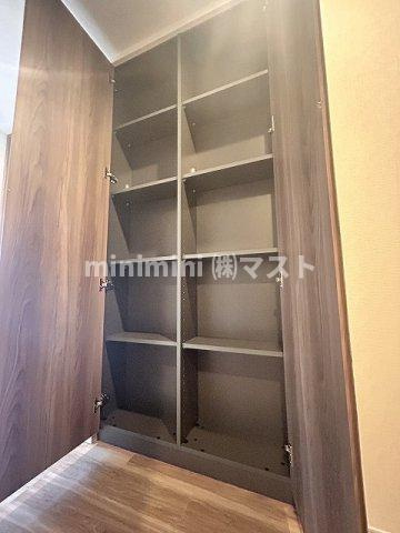 ザ・ファインタワー大阪肥後橋の収納|同マンション内・別居室参考写真