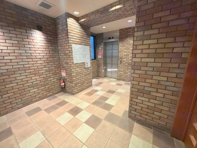 アトール西中島Ⅱのロビー
