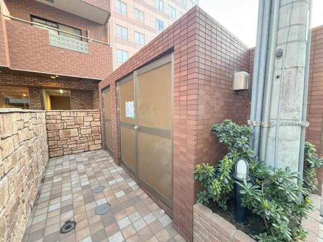 アトール西中島Ⅱのエントランス