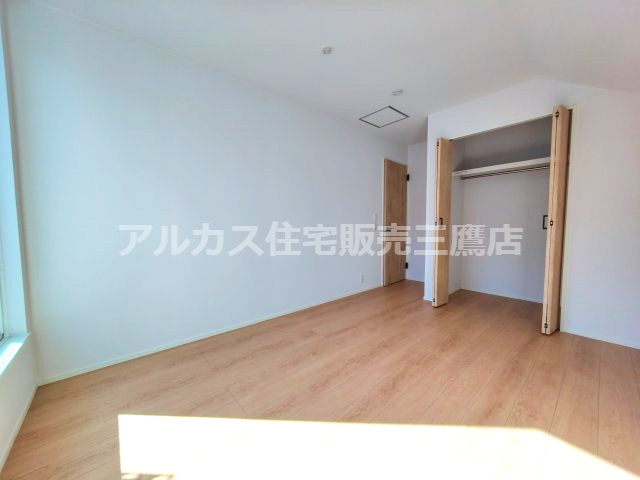 【内覧動画公開中！】三鷹市中原４丁目 京王線 つつじヶ丘駅 新築戸建の洋室