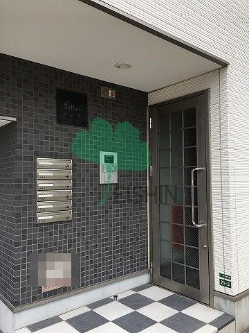 リテラ県庁西のエントランス