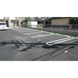 シティアジマ A棟の駐車場