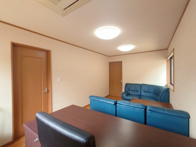 ◆２００５年建築◆室内丁寧にお使いの美宅◆敷地２９０坪◆４台以上駐車可能◆京丹波町橋爪ハサマのその他|応接室