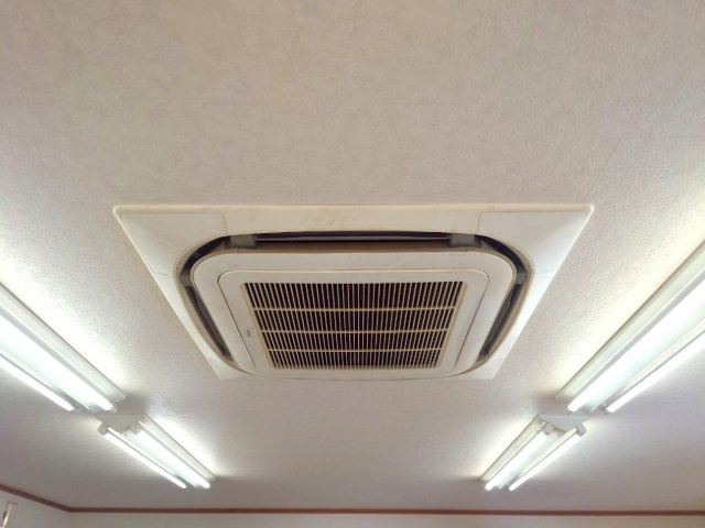 ◆２００５年建築◆室内丁寧にお使いの美宅◆敷地２９０坪◆４台以上駐車可能◆京丹波町橋爪ハサマのその他|エアコン