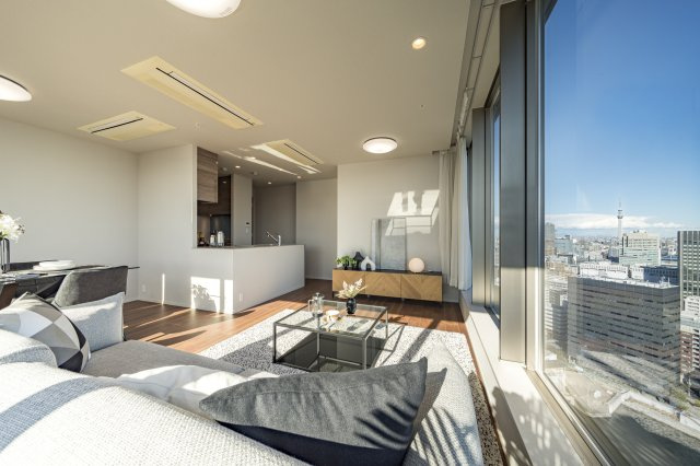 約17.8帖のリビングダイニング。
オプションでダウンライト増設。
