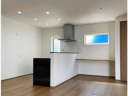 廿日市市大野1丁目　新築一戸建ての居間・リビング