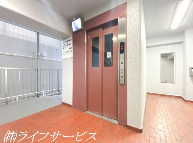 【エントランス】 | 新大阪第１グリーンマンション | エレベーター
