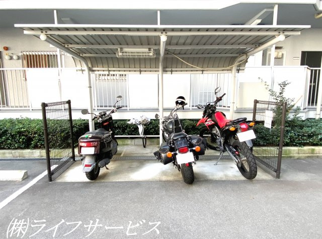 【その他共用部分】 | 新大阪第１グリーンマンション | バイク置場