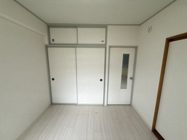 インタービレッジ千代田町の洋室