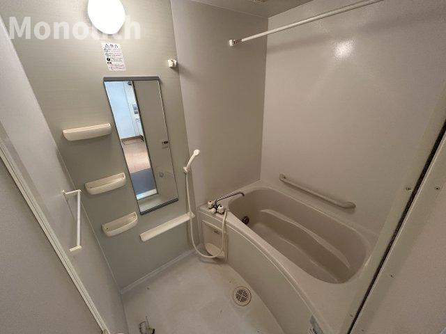 ミゾノカワABの浴室