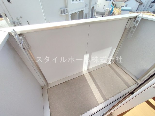 ぱるタウンＣのバルコニー|別部屋写真です。