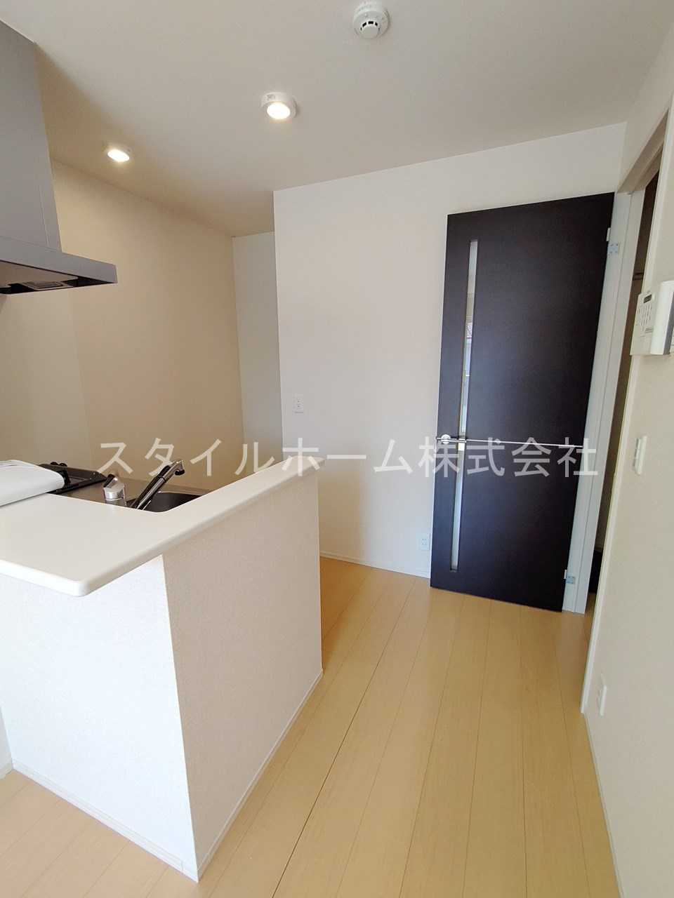ぱるタウンＣの内装|別部屋写真です。