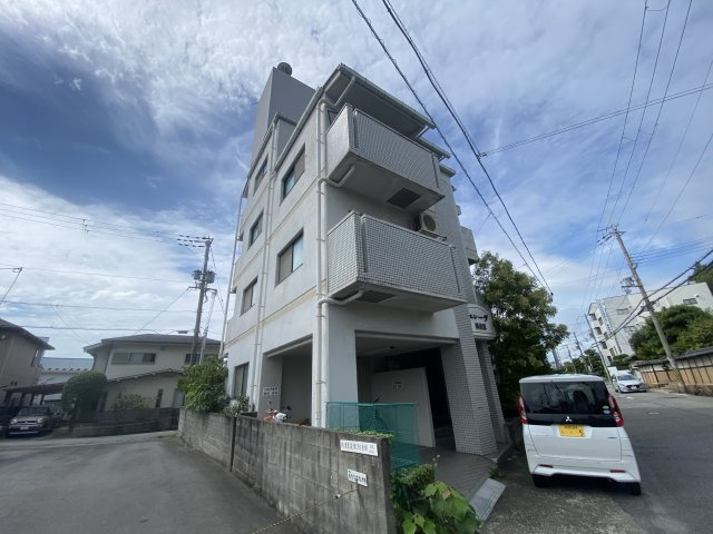 エレーヴ新在家