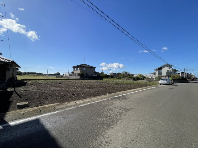 つくば市今鹿島　A号地の前面道路含む現地写真