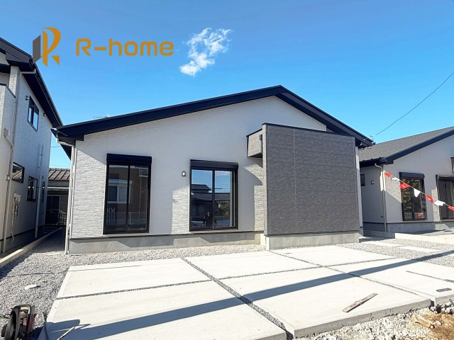 土浦市摩利山新田1期　新築戸建て　2号棟の外観|ご予約を頂ければ、『平日』はもちろん『早朝』や『夜間』もご見学可能です♪お気軽にお申し付けください♪