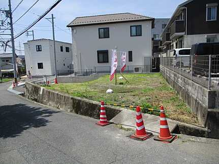 佐伯区八幡２丁目の周辺