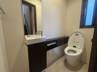 【トイレ】 | 八幡町1丁目戸建て