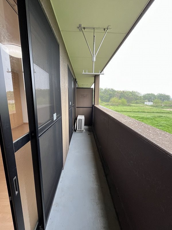 ネオレジデンス広川のバルコニー