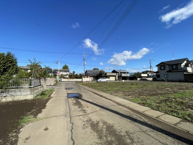 つくば市今鹿島　B号地の前面道路含む現地写真