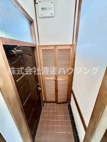 加島4丁目戸建の玄関