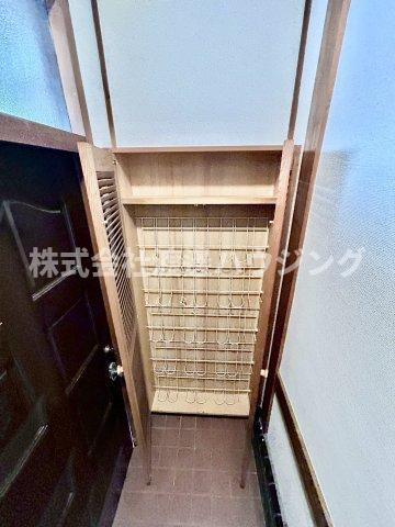 加島4丁目戸建の収納|玄関収納