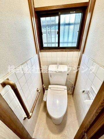 加島4丁目戸建のトイレ