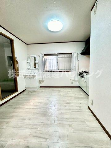 加島4丁目戸建の居間・リビング